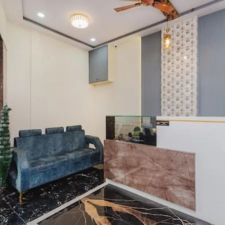 Golden Sands Aslpha Apartment