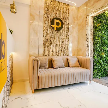 Fabhotel Peralz - Nr Boriwali Station Hotel