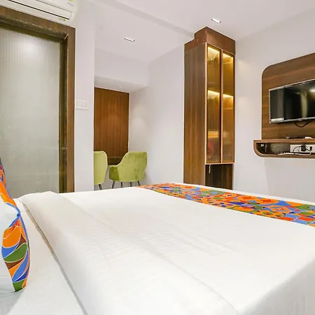 Fabhotel Peralz - Nr Boriwali Station * Mumbai