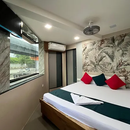 Hostel Shivalas Dormitory And Pg