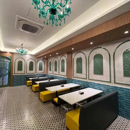 Esquire Near Bkc Hotel 3*