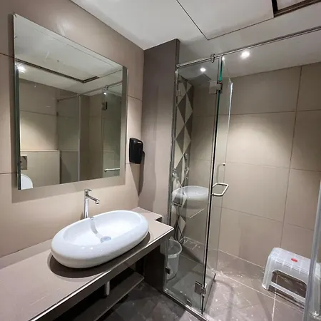 Hotel Esquire Near Bkc Mumbai