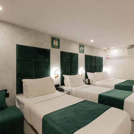 Larmont Luxury Hotel
