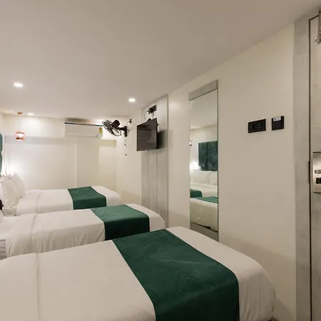 Hotel Larmont Luxury