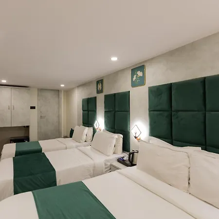 Hotel Larmont Luxury Mumbai