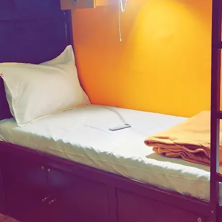 Chakala Dormitory Hostel *
