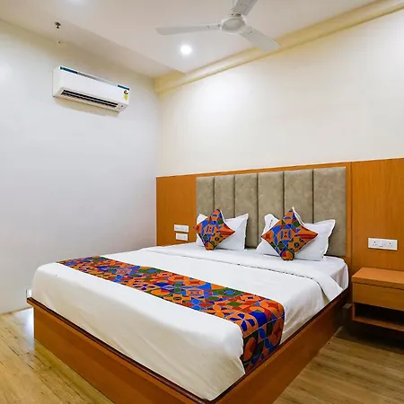 Fabhotel 7 Square - Nr Bkc Hotel 3*