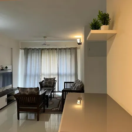Apartment Residential Tranquil