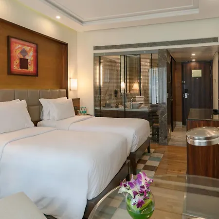 The Mirador Hotel 4*