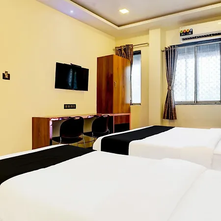 Hotel Airport Crown Andheri East, 3*