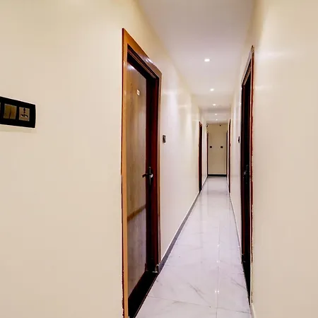 Airport Crown Andheri East, Hotel Mumbai