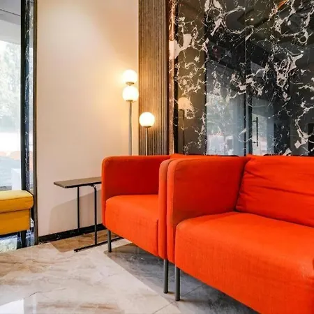 Hotel Glitz Dream Residency - Nr Iit & T2 2*