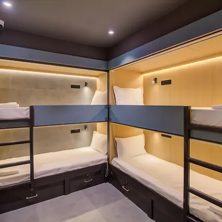 Dorms Hostel *