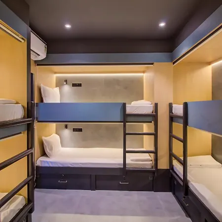 Hostel Dorms