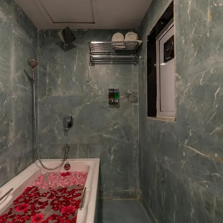 Hotel Windsor Castle Mumbai