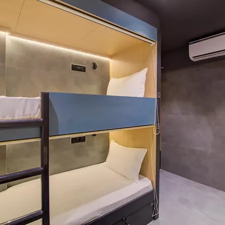Hostel Dorms