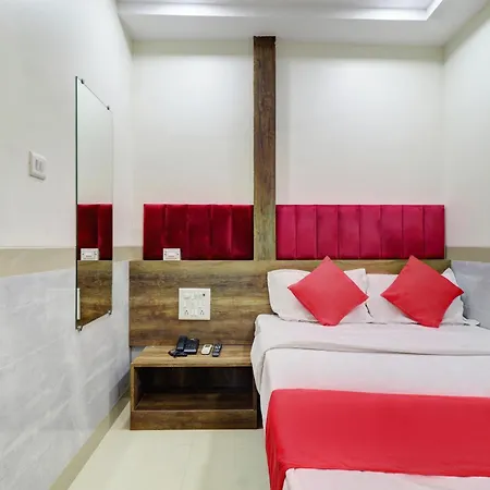 Hotel New Balaji Residency 3*