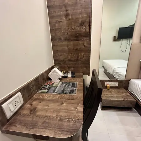 Hotel Magnetic Terminal-2