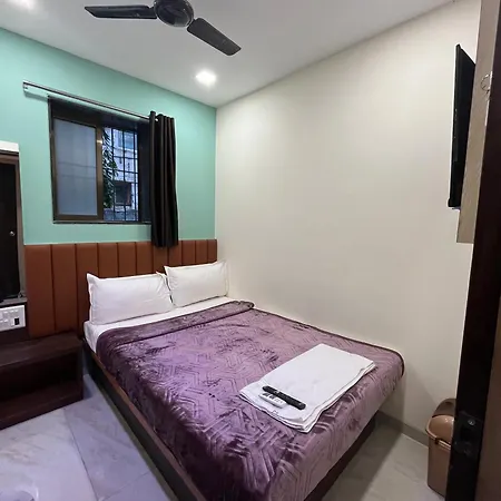 Parel Residency Hotel