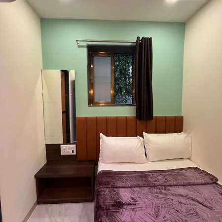 Parel Residency
