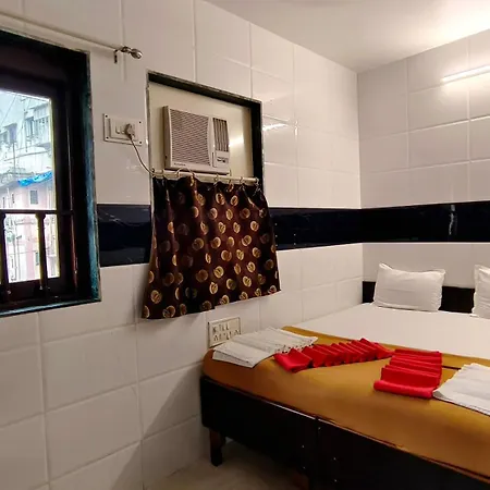 Kamal Mumbai
