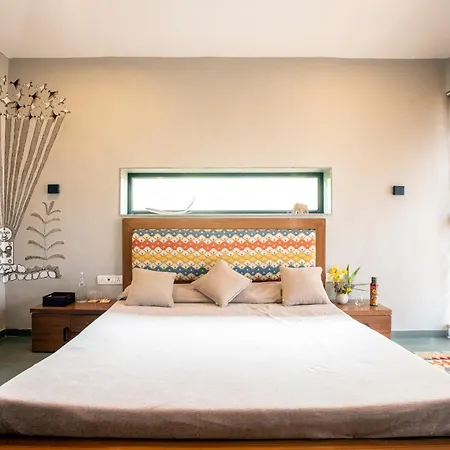 Apartment Ona Mumbai