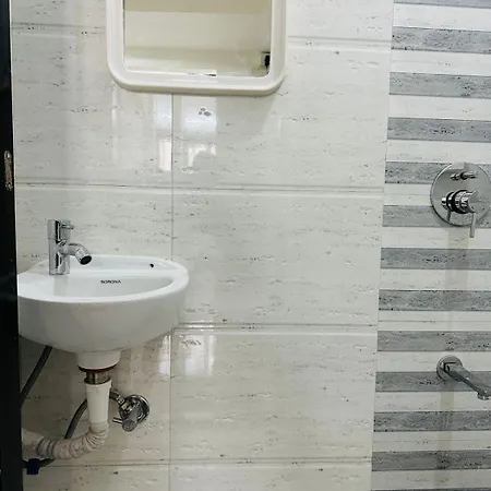 1 Bedroom In Parel Apartment