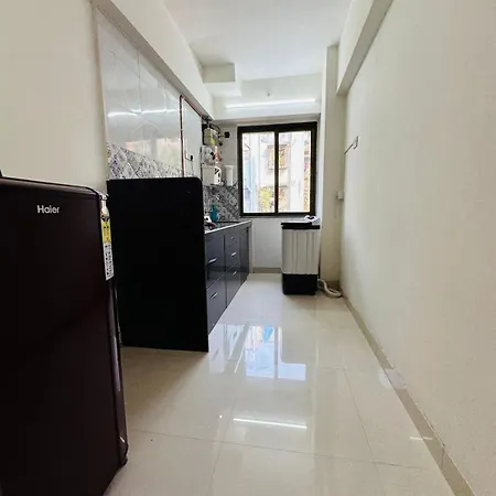 1 Bedroom In Parel Apartment *