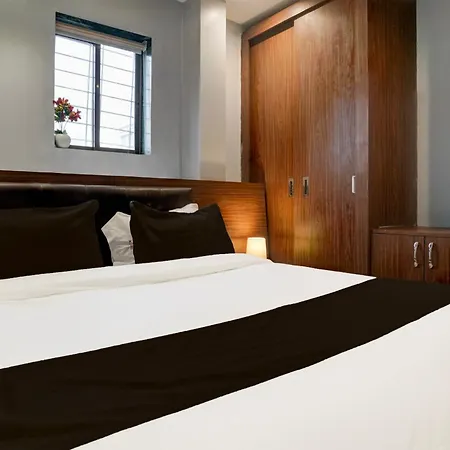 Super Oyo Hotel O Powai Inn Mumbai 4* Mumbai
