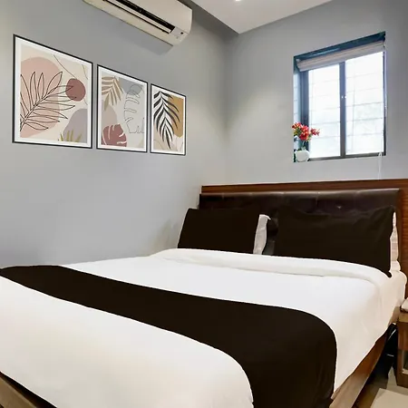Super Oyo Hotel O Powai Inn Mumbai Hotel 4*