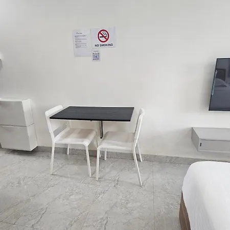 Lite - Khar West Apartment