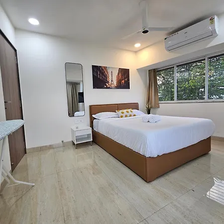 Lite - Khar West