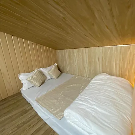 Makaan - The Luxury Homestay *