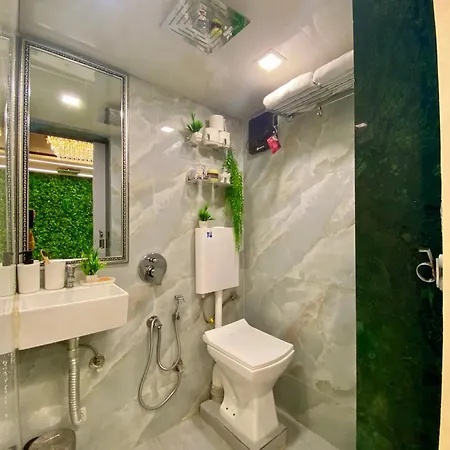 Makaan - The Luxury Homestay Aparthotel