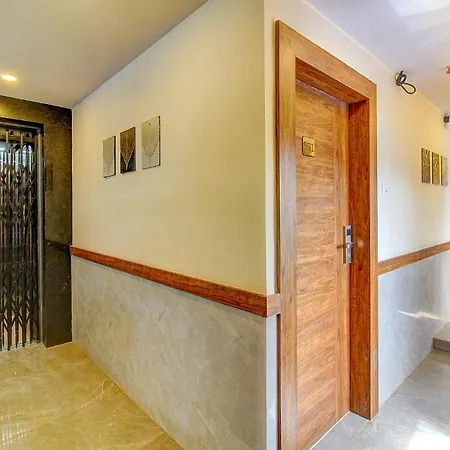 Fabhotel Peninsula - Nr Csmt Station Guest house