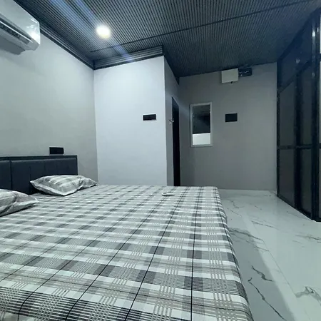 Bed & Breakfast Aqua International Airport *