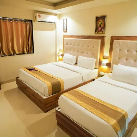 Amber Choice International Airport 3*
