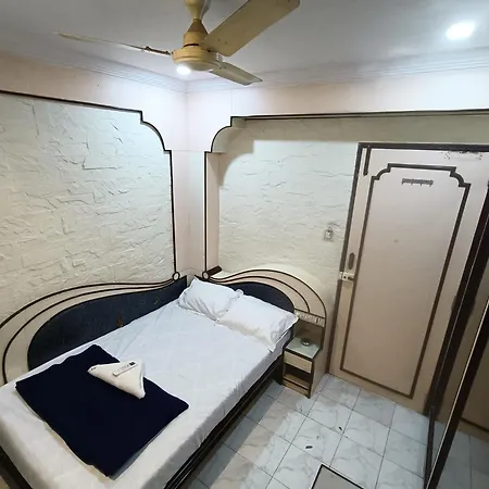 Hotel Platinum Residency Colaba