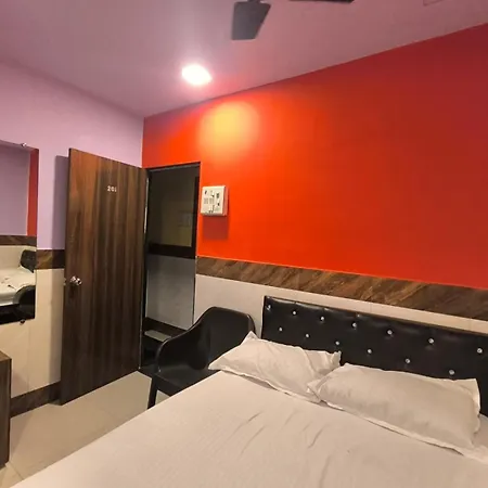 Heera Hotel Mumbai