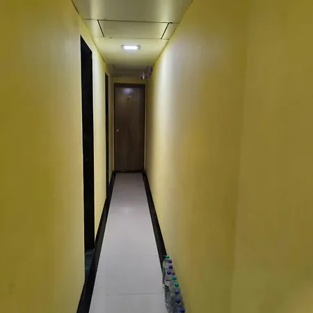 Heera Hotel