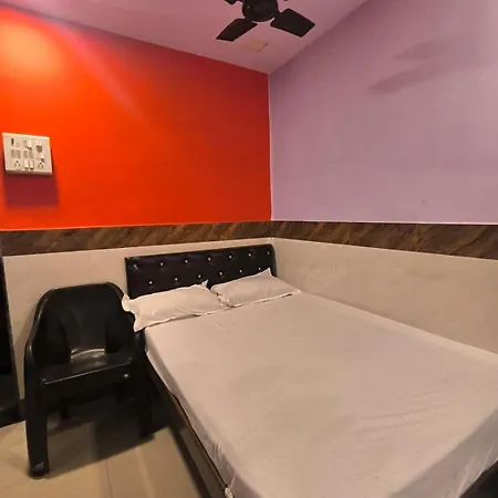 Heera Hotel