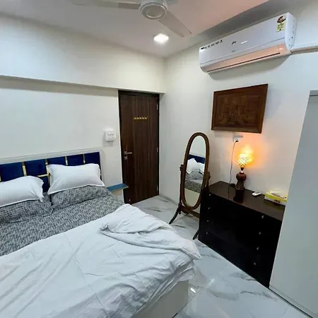 Cozy 1bhk With View In Bandra West 401 * Mumbai