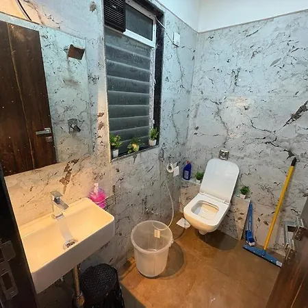 Cozy 1bhk With View In Bandra West 401 Apartment