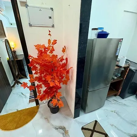 Cozy 1bhk With View In Bandra West 401 Mumbai