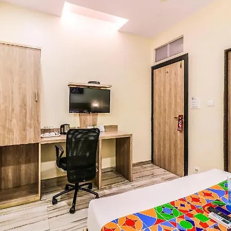 Glitz Aksa International - Nr T2 & Iit Mumbai