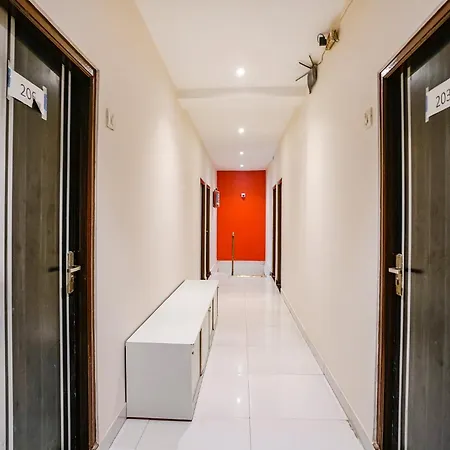 Hotel Fabhotel The United 3*