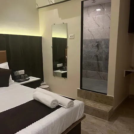 Powai Palace Hotel Mumbai