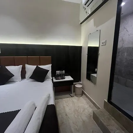 Powai Palace Hotel 3*