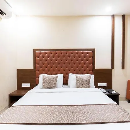 Vertigo Kurla West 2* Mumbai