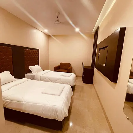 Hotel Vertigo Kurla West 2*